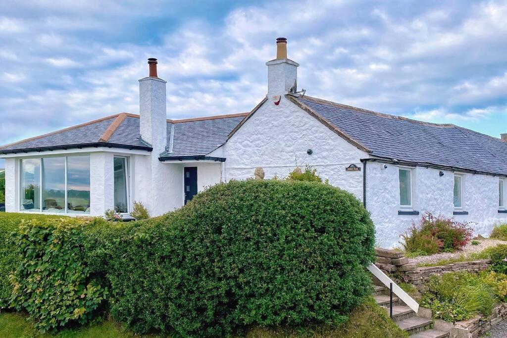 Shorepark - Waterfront Cottage With Stunning Views Dumfries Exterior photo